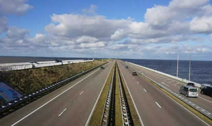 交通部：道路货运无车承运人试点将于10月启动